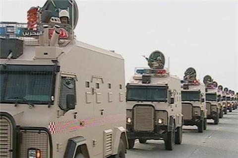 Saudi troops into bahrain